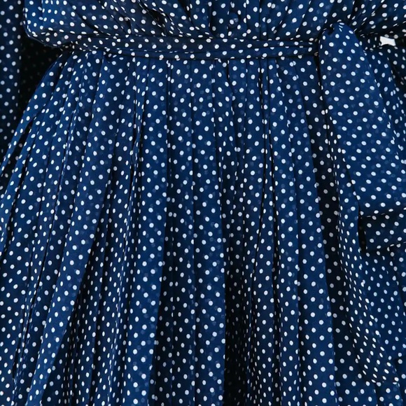 Viera polka dot pleated romper - Picture 7 of 8